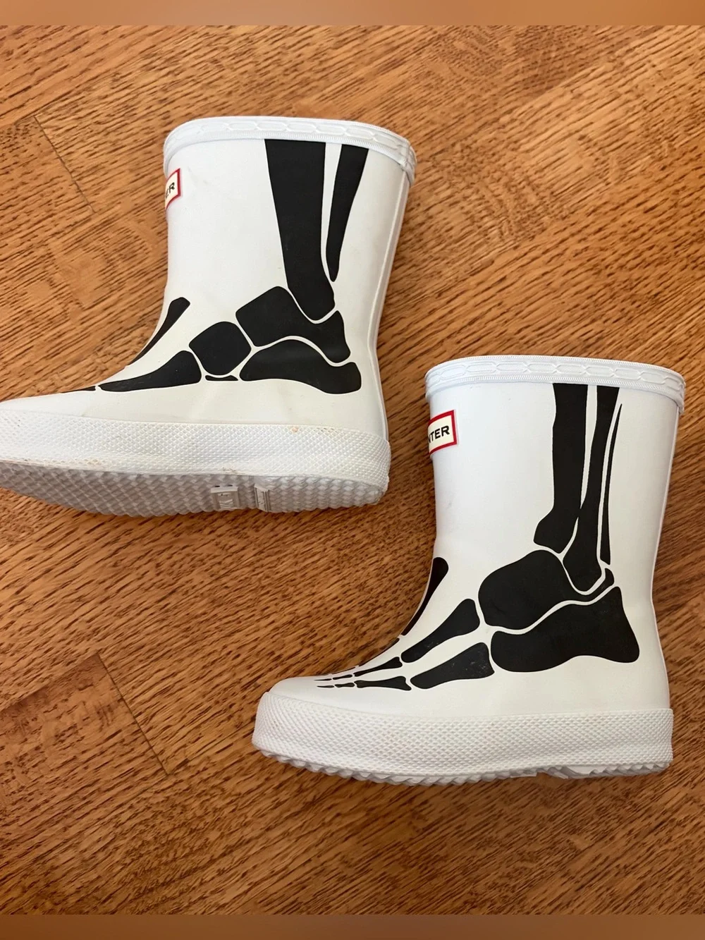 Hunter Kids’ Original Classic Skeleton Print Rain Boots Bones White US 6 Toddler